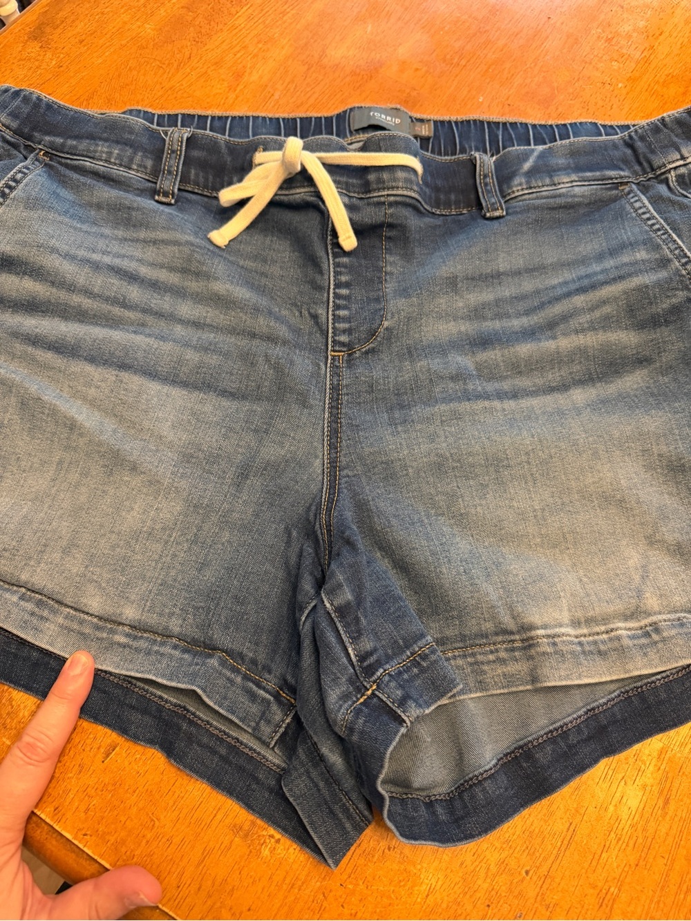 Torrid Casual Blue Denim Drawstring Waist Shorts - Plus size 2